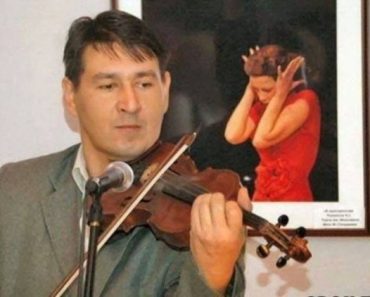 man playing violin woman in painting covering ears, best funny pictures, funny pics, funny photos, funny pictures, funny vids, the best funny pictures, really funny photos, funny photos of animals, funny photos 2016, funny photos 2017, funny photos 2018, funny photos 2019, funny pics 2016, funny pics 2017, funny pics 2018, funny pics 2019, funny pictures 2016, funny pictures 2017, funny pictures 2018, funny pictures 2019, funniest pics 2016, funniest pics 2017, funniest pics 2018, funniest pics 2019, funniest pictures 2016, funniest pictures 2017, funniest pictures 2018, funniest pictures 2019, funniest photos 2016, funniest photos 2017, funniest photos 2018, funniest photos 2019, where to find funny pictures, funny pictures which made everyone laugh, where funny pictures, where to download funny pictures, where to find funny pictures with captions, where to get funny pictures for instagram, where to find funny pictures to share, where to find funny pictures to share on facebook, where to see funny pictures, funny pictures for instagram, funny pictures for facebook, funny pictures for memes, funny pictures for wallpaper, funny pictures for him, funny pictures for her, funny pictures for friends, funny pictures for snapchat, funny pictures like uberhumor, funny pictures like 9gag, funny pictures like facebook, funny pictures like, funny pictures like ifunny, funny stuff like pictures, funny pictures to text, funny pictures to photoshop, funny pictures to send, funny pictures to caption, funny pictures to post, funny pictures to make someone feel better, funny pictures to put on facebook, funny pictures to make you laugh, funny pictures to make you smile, funny pictures to brighten your day, funny pictures to brighten someone's day, funny pictures with words, funny pictures with no words, funny pictures without captions, funny pictures with jokes, funny pictures with dogs, funny pictures with cats, funny pictures without words, funny pictures without text, where can I find funny photos, best photos ever, best photo ever, silly photos, silly pictures, silly pics,