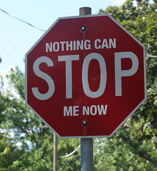 funniest-photos-of-street-signs-Stop-Me-Now.jpg