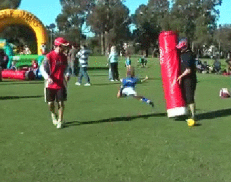 gifs, funny gifs, animated gifs, best gifs, funny animated gifs, kids getting hurt, best animated gifs, moving gifs, funny vids, gifs video, gifs funny