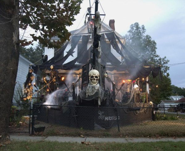 pirate halloween decorations