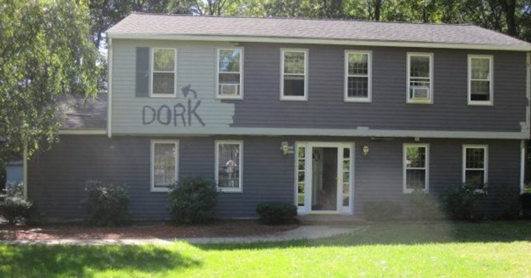 22 Parents Whose Greatest Joy In Life Is Roasting Their Children