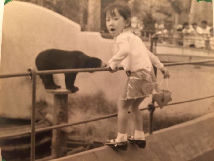 21 Old School Parenting Photos That Would Get Parents Arrested Today