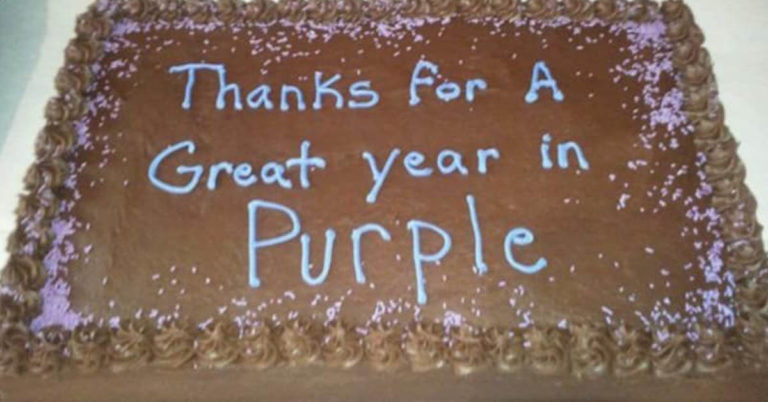 19 Cake Decorators Who Screwed Up By Simply Following Instructions
