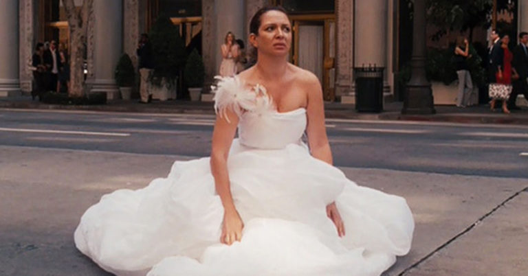 Bride Drinks Detox Shakes And Has Diarrhea All Over Her $15,000 Gown