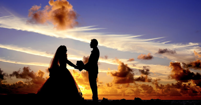 Bride-To-Be Pens Scorched Earth Screed Disowning Everyone She Knows