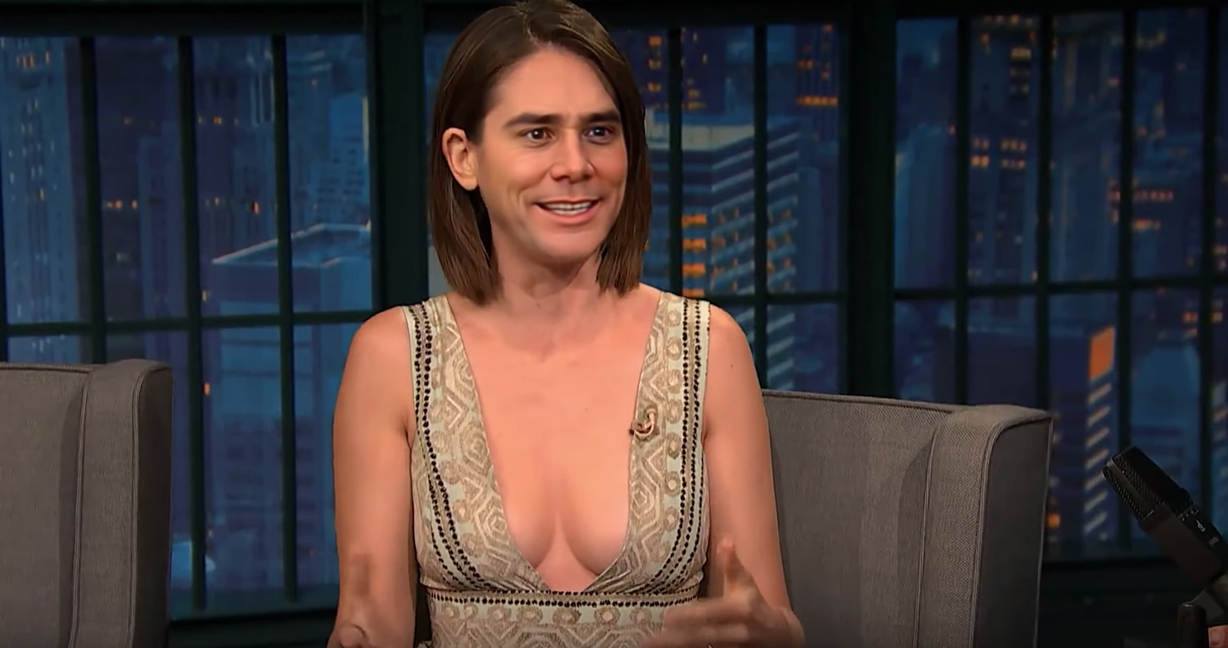 Alison Brie Porn Star - This Deepfake Video Of Alison Brie With Jim Carrey's Face Is ...