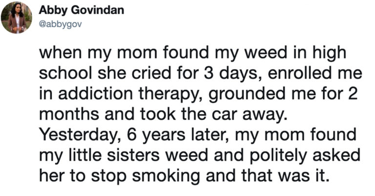 People Are Sharing The Very Different Ways Their Parents Treated Them Vs. Their Younger Siblings (39 Tweets)