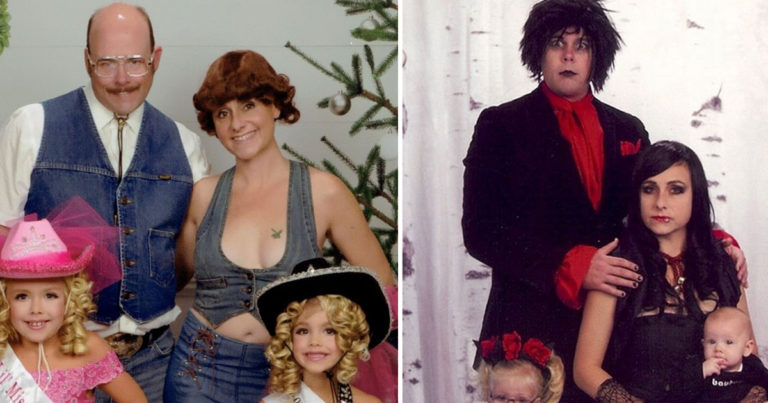 Family That Sends Viral Awkward Christmas Cards Just Released One For 2019