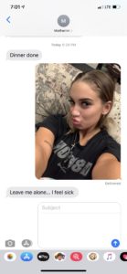 People Are Sending Their Moms Selfies And Sharing Responses (42 Pics)