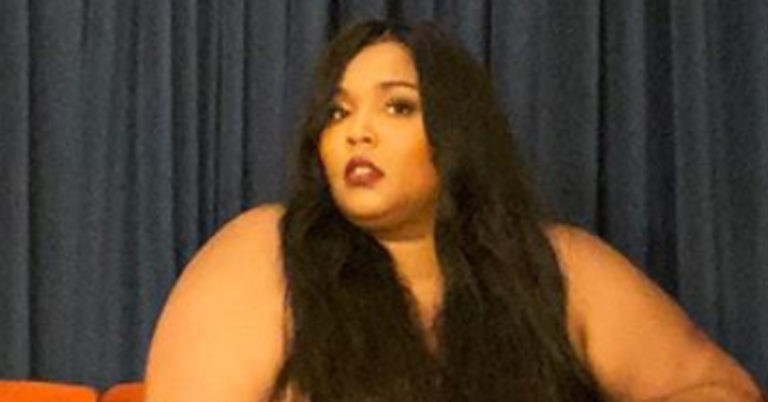 lizzo nude