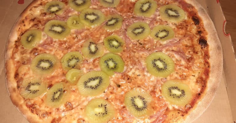 kiwi pizza, kiwi pizza reddit, kiwi pizza recipe