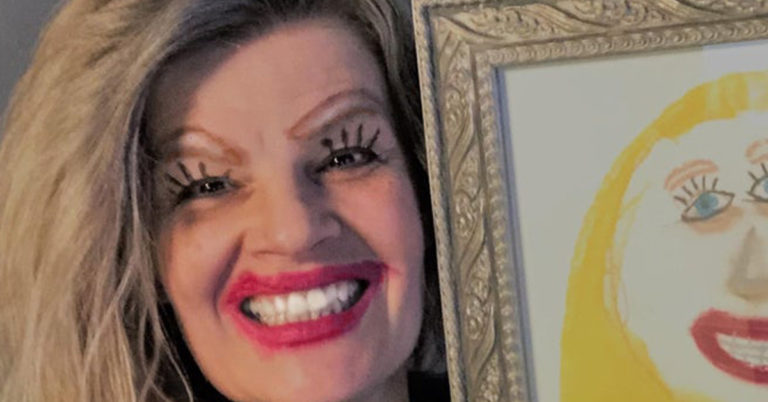 If You Can’t Beat ‘Em—Mom Shares A Selfie With The Portrait Her Daughter Drew Of Her