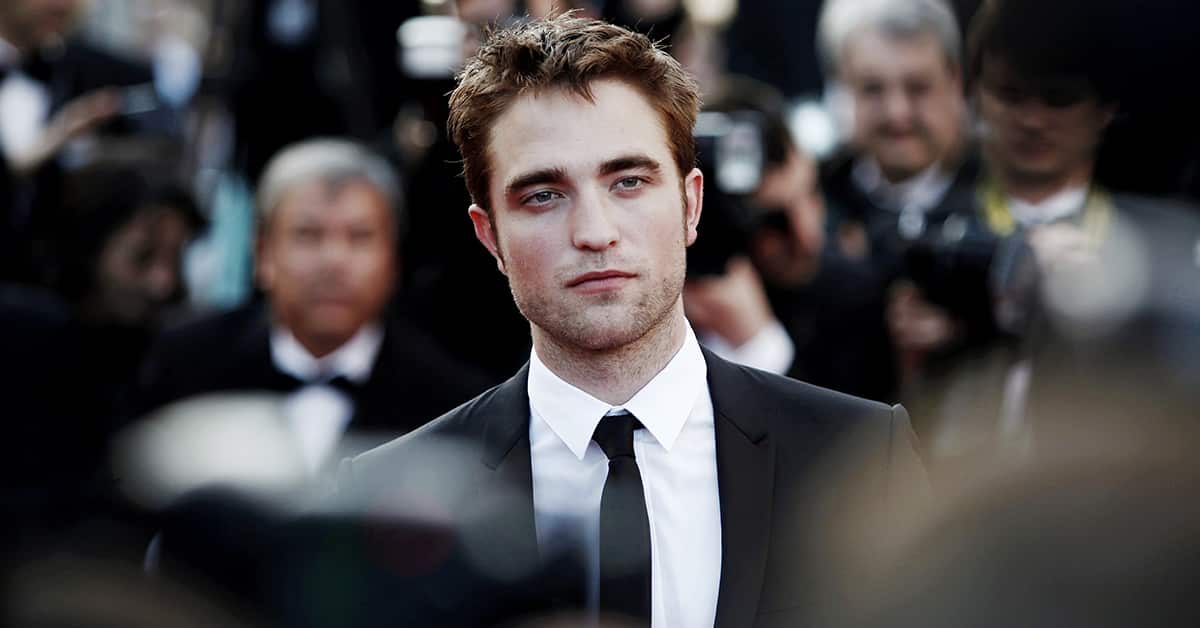 Robert Pattinson, Robert Pattinson handsome, Robert Pattinson most handsome man in the world, Robert Pattinson most beautiful man in the world