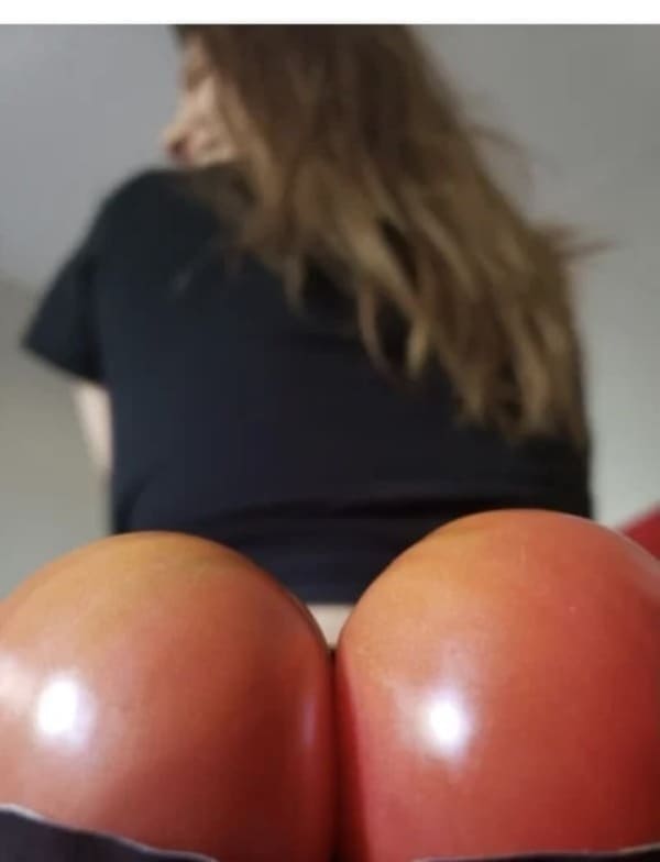 what looks to be fruits or vegetables that also look like a butt funny picture
