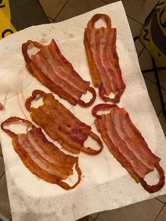 30 Quarantine Food Fails From People Who Got Desperate And Creative