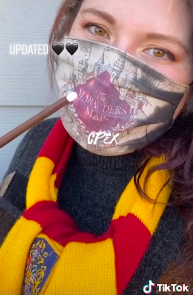 “Harry Potter” Face Mask Reveals The Marauder’s Map When You Breathe