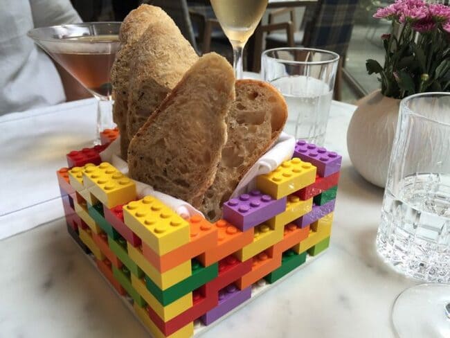 lego bread basket, bread served in lego basket, bread basket legos