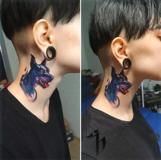 40 People Who Got Neck Tattoos They Probably Don't Regret