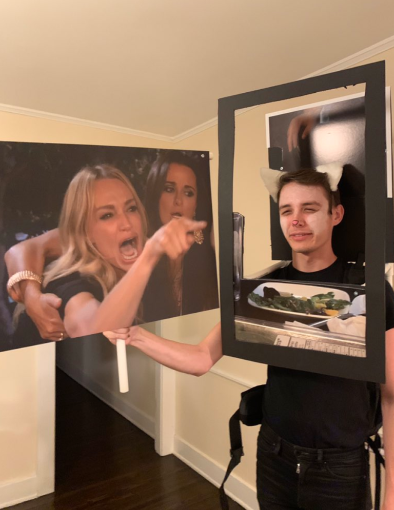 Best Meme Halloween Costumes Of 2020 (26 Pics)