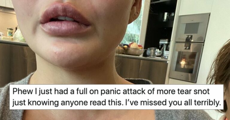 Chrissy Teigen Comes Back For First Time Since Her Miscarriage