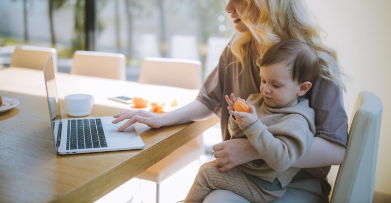 “Evil Stepmom” Asks How to Get Rid Of Her Step Kid Before Her Baby Is Born