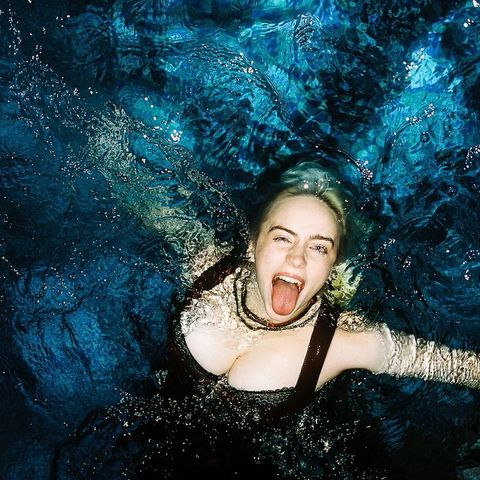 billie eilish clevage pool