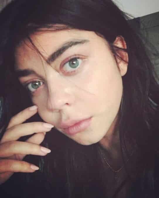 22 Celebrities Who, Honestly, Look Even Better Without Makeup