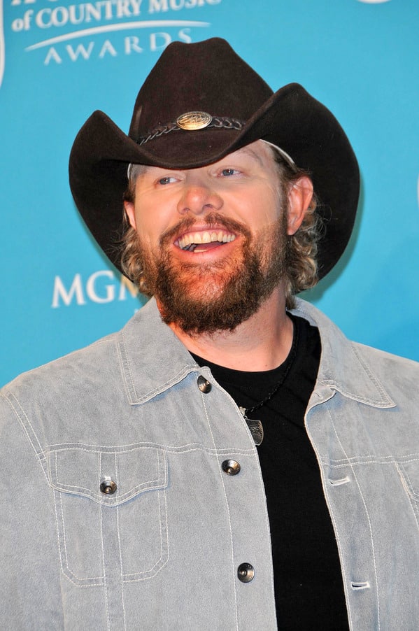 toby keith, Celebrities rude to fans, never meet your heroes, bad celeb encounters, rude famous people, admired celebs, never meet your heroes