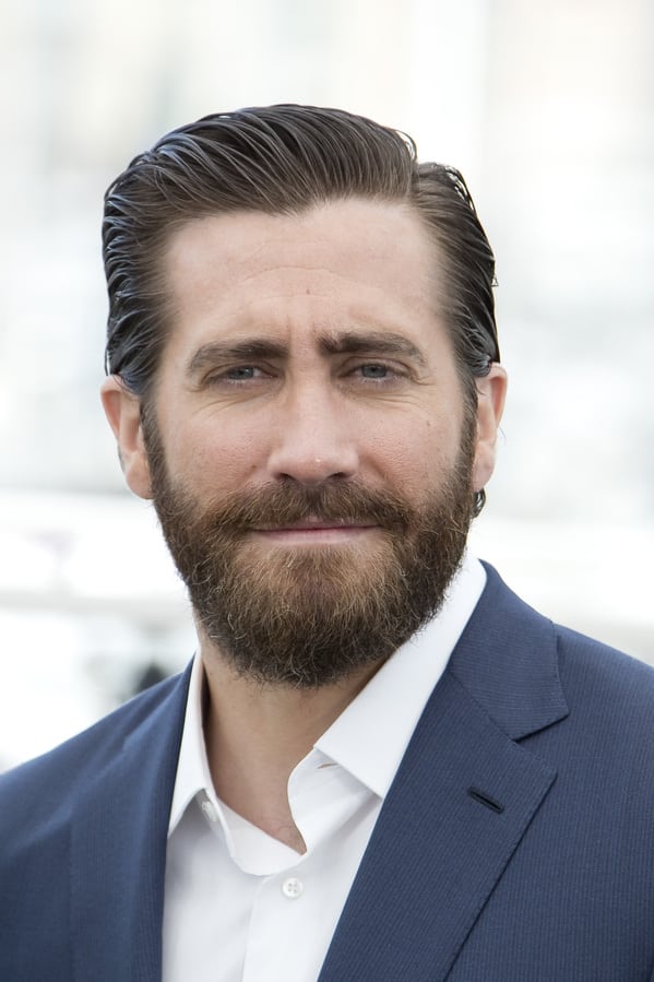 Celebrity weird facts, strange true stories about celebs, celeb facts that will make you rethink them forever, jake gyllenhaal