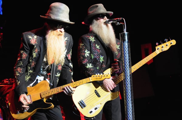 ZZ top playing guitars onstage, Celebrities rude to fans, never meet your heroes, bad celeb encounters, rude famous people, admired celebs, never meet your heroes