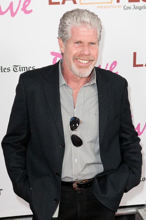 ron pearlman red carpet, Celebrities rude to fans, never meet your heroes, bad celeb encounters, rude famous people, admired celebs, never meet your heroes