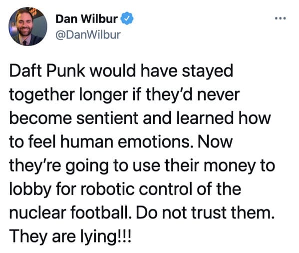 Daft Punk splitting up reactions, funny tweets about Daft Punk, electronic music, EDM, RIP Daft Punk, tributes, band, music, funny jokes about robots