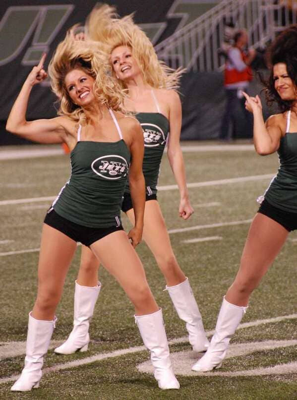 All The Insane, Sexist Rules NFL Cheerleaders Have To Follow