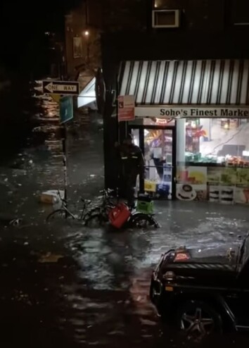 Pictures Of The Biblical Flooding Of New York City Are Pouring In (40 ...