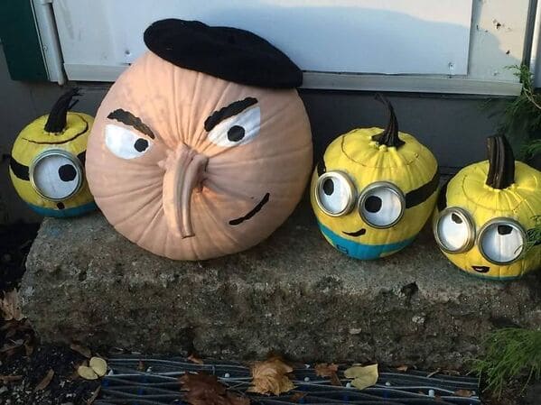 36 Creative Pumpkin Carvers That Took Things To Another Artistic Level