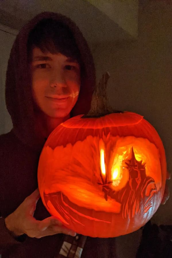 gandalf pumpkin carving