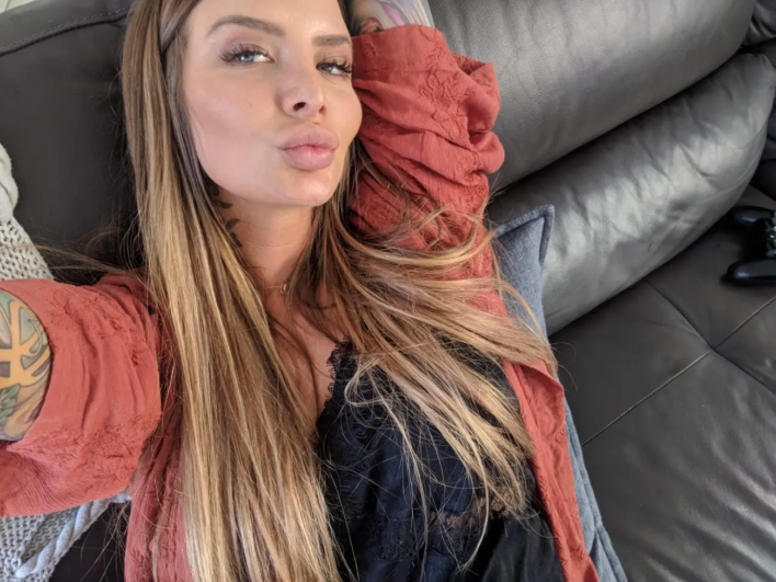 OnlyFans Model With Two Vaginas Says One Is For 'Work' And One For