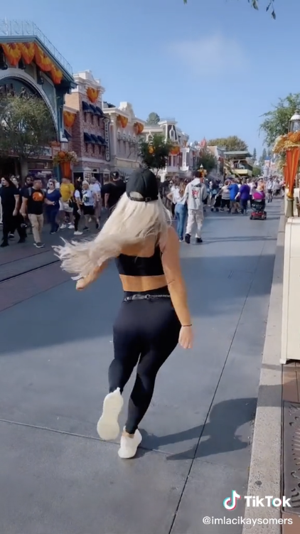 Tiktok Influencer Body Shamed And Kicked Out Of Disneyland For Showing Too Much Skin 
