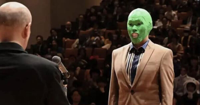 Kyoto University Allows Students To Graduate Wearing Anything They Want, So They Went All Out (35 Pics)