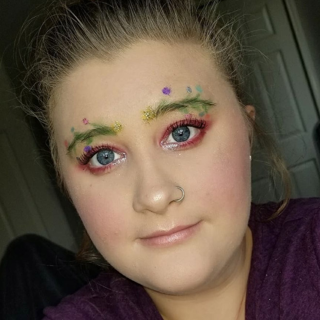 christmas tree eyebrows