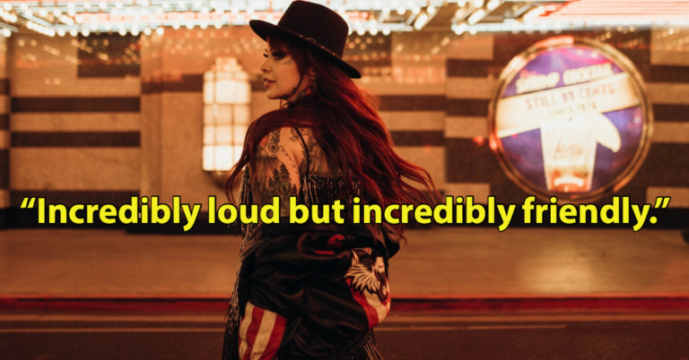 Non-Americans Share The Obvious Ways They Know Someone Is American (15 Posts)