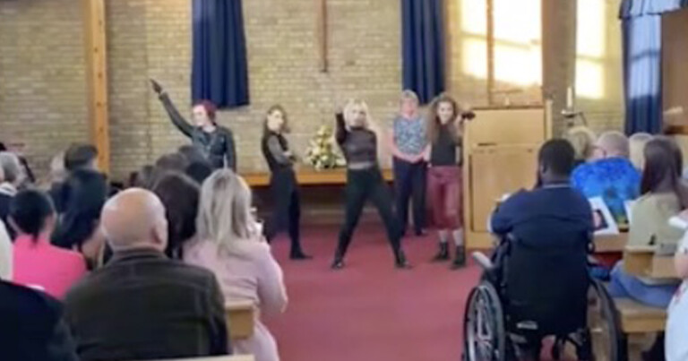 Woman Hires Flash Mob To Crash Her Funeral And Gets The Last Laugh