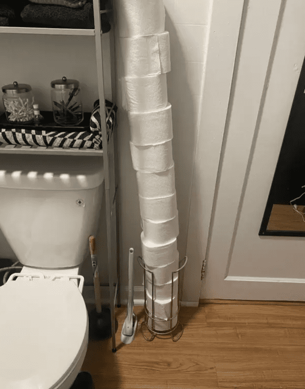 chaotic boyfriends and girlfriends - boyfriend asked to replace toilet paper